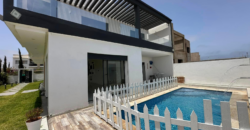 A vendre, une magnifique villa proche de la plage